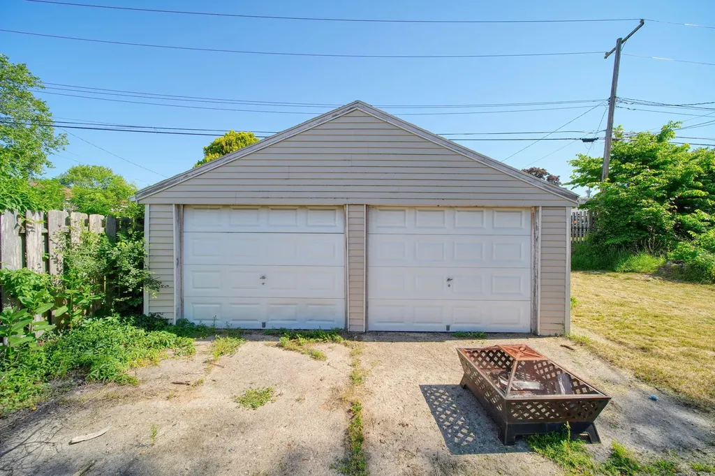 1241 Grove Road Ypsilanti Charter Township MI 48198