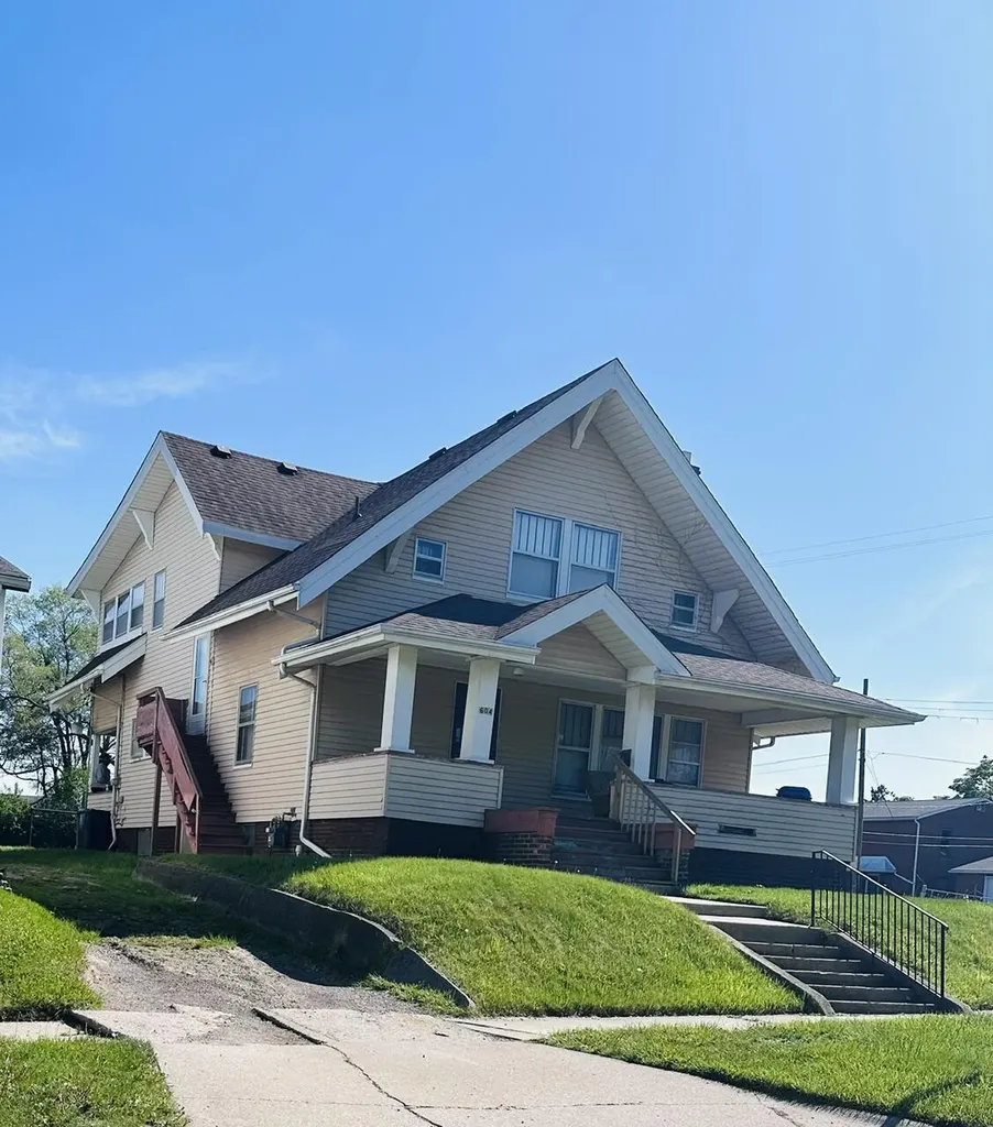 604 Page Street Genesee Charter Township MI 48505