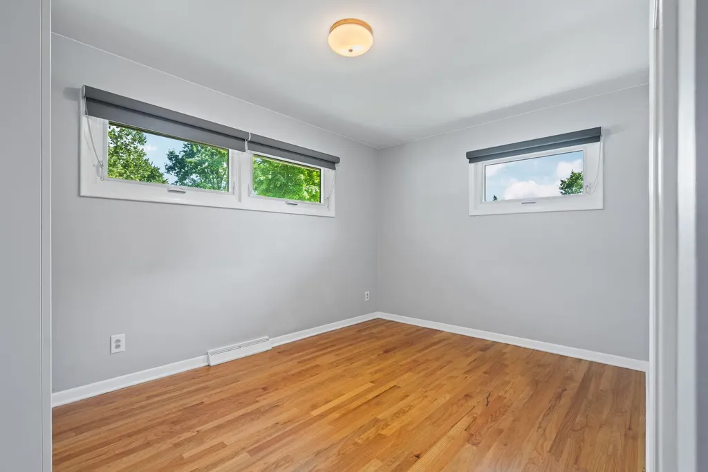 1901 Weldon Boulevard Ann Arbor City MI 48103