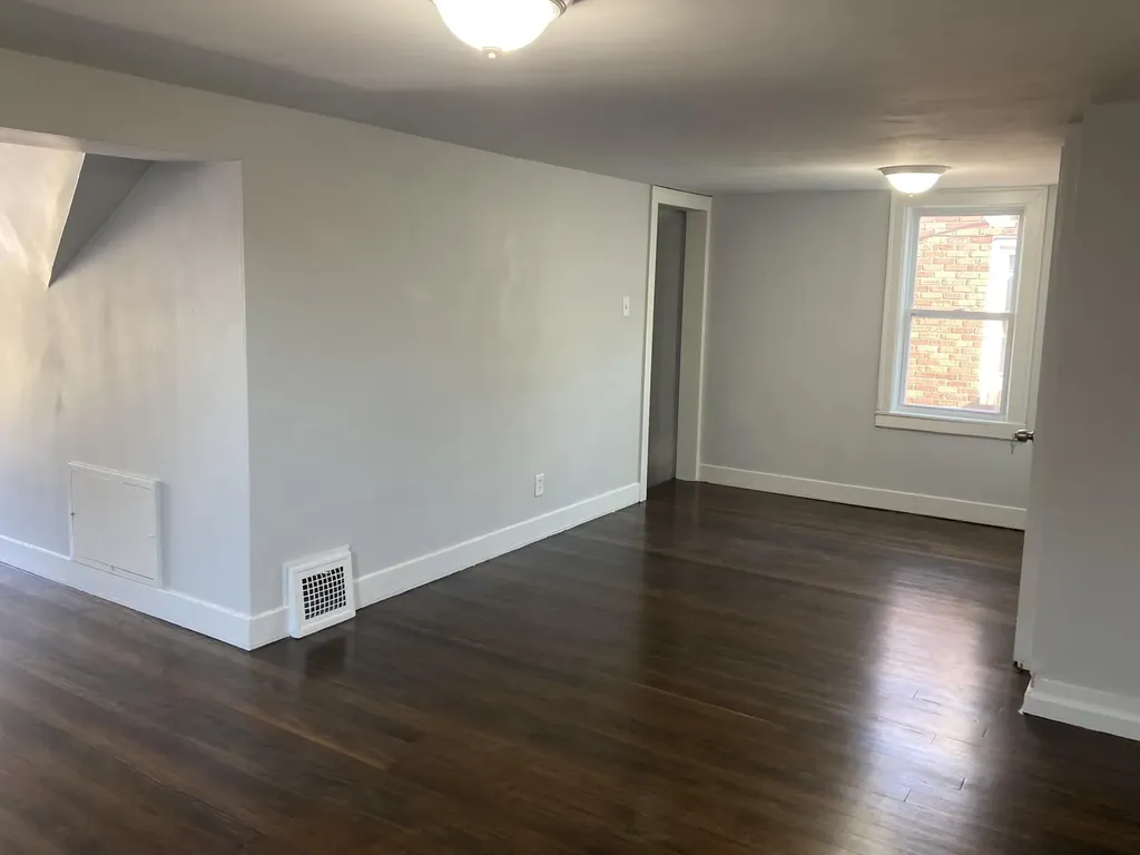 16207 Lesure Street Detroit City MI 48235