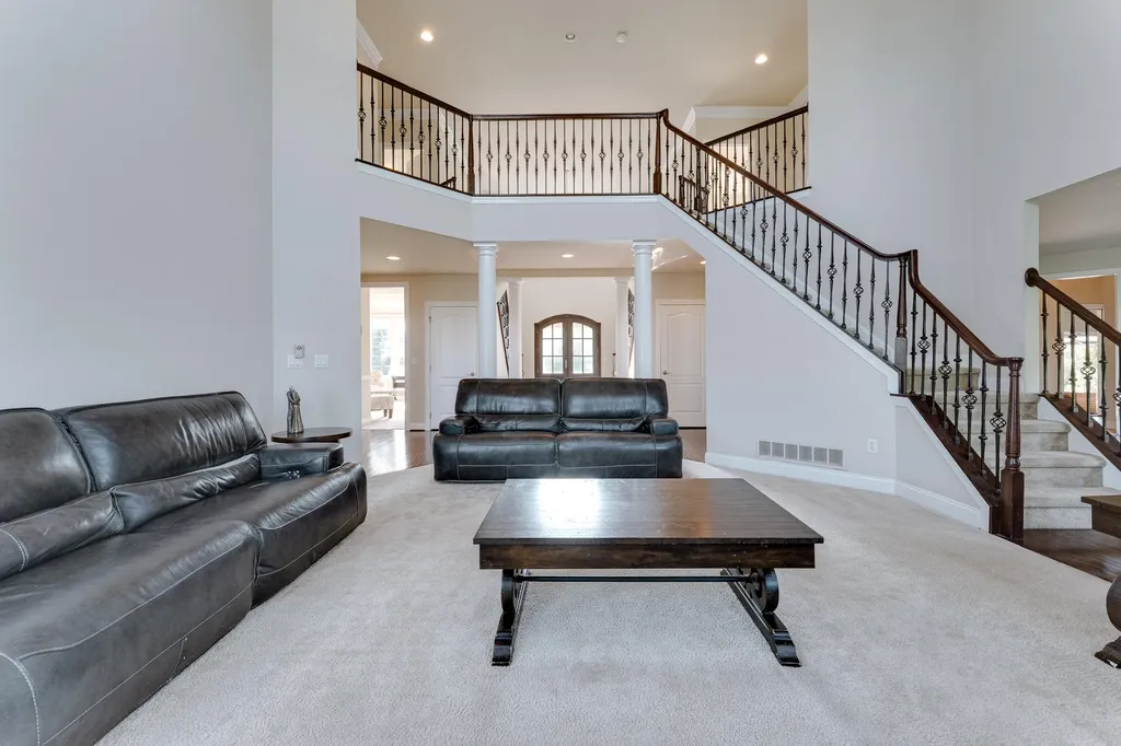 17486 Crestbrook Drive Northville Township MI 48168