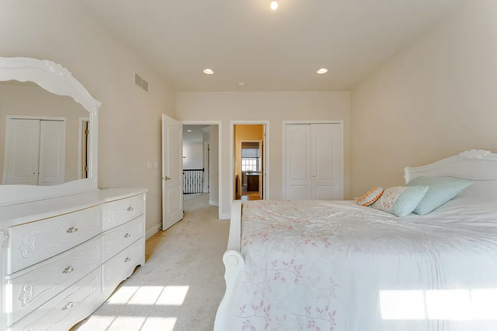 17486 Crestbrook Drive Northville Township MI 48168