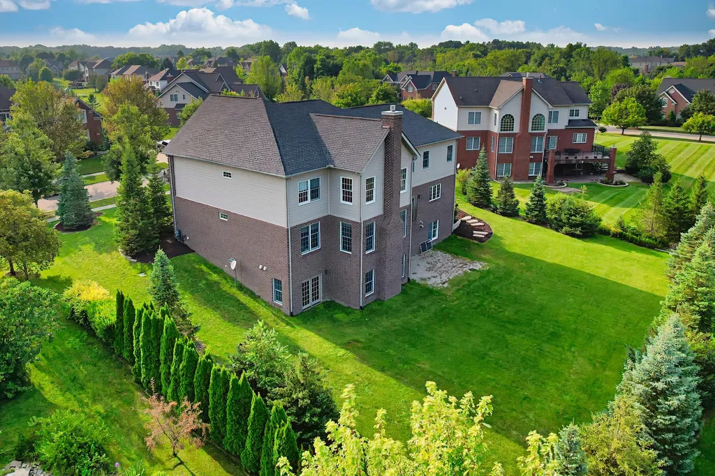 17486 Crestbrook Drive Northville Township MI 48168
