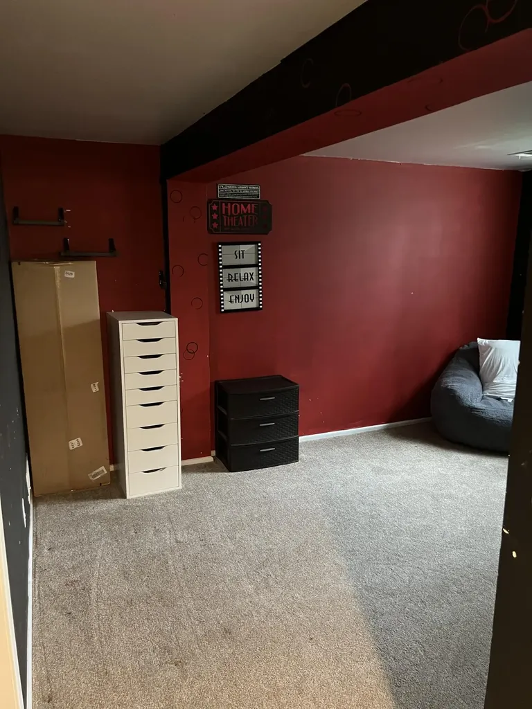 1530 Ecorse Road Ypsilanti Charter Township MI 48198