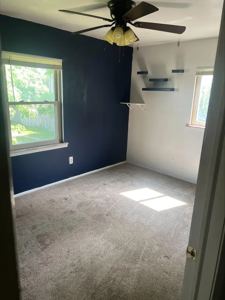 1530 Ecorse Road Ypsilanti Charter Township MI 48198