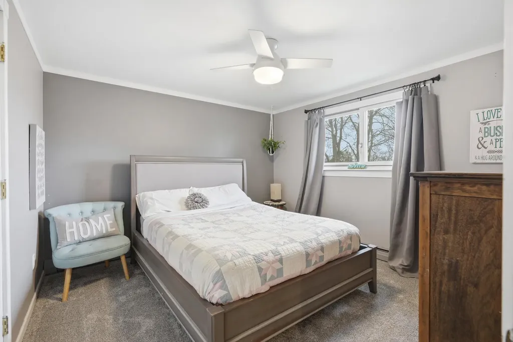 1888 Squaw Lagoon Drive Oxford Charter Township MI 48371