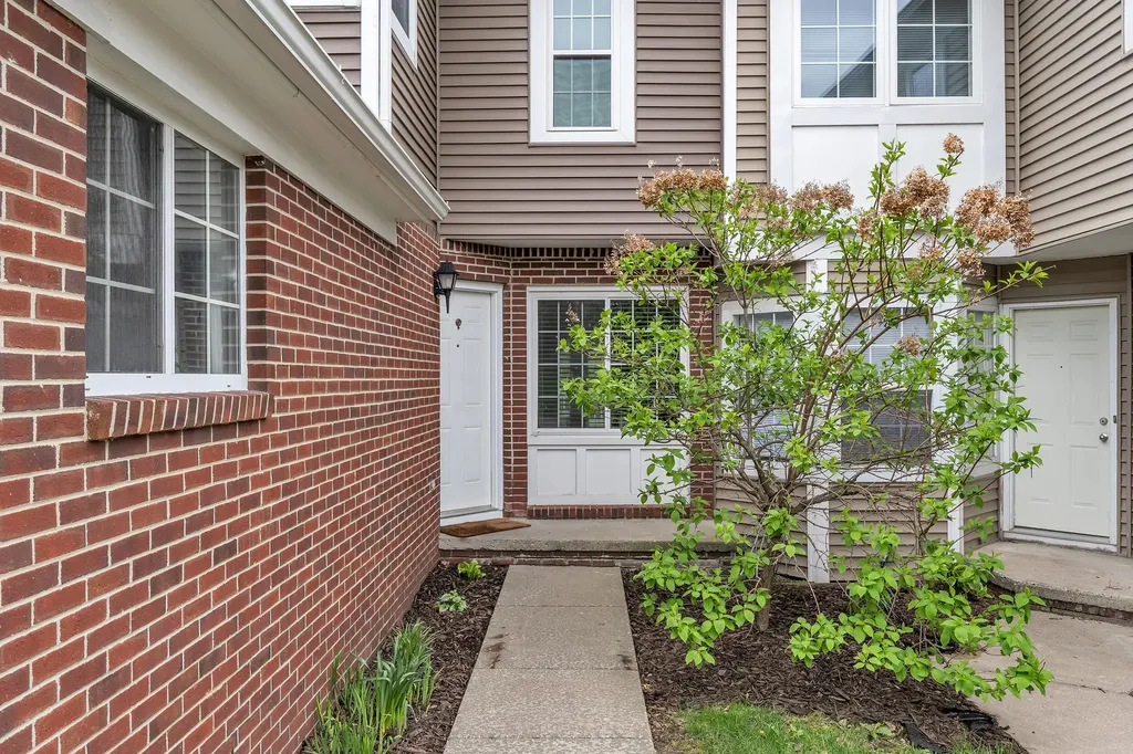251 Fieldcrest Street Ann Arbor City MI 48103