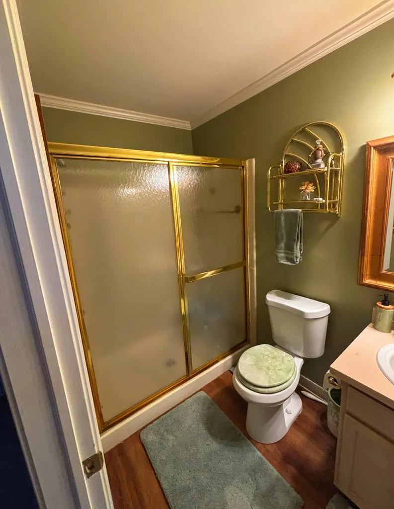558 Thornhill Court Belleville City MI 48111