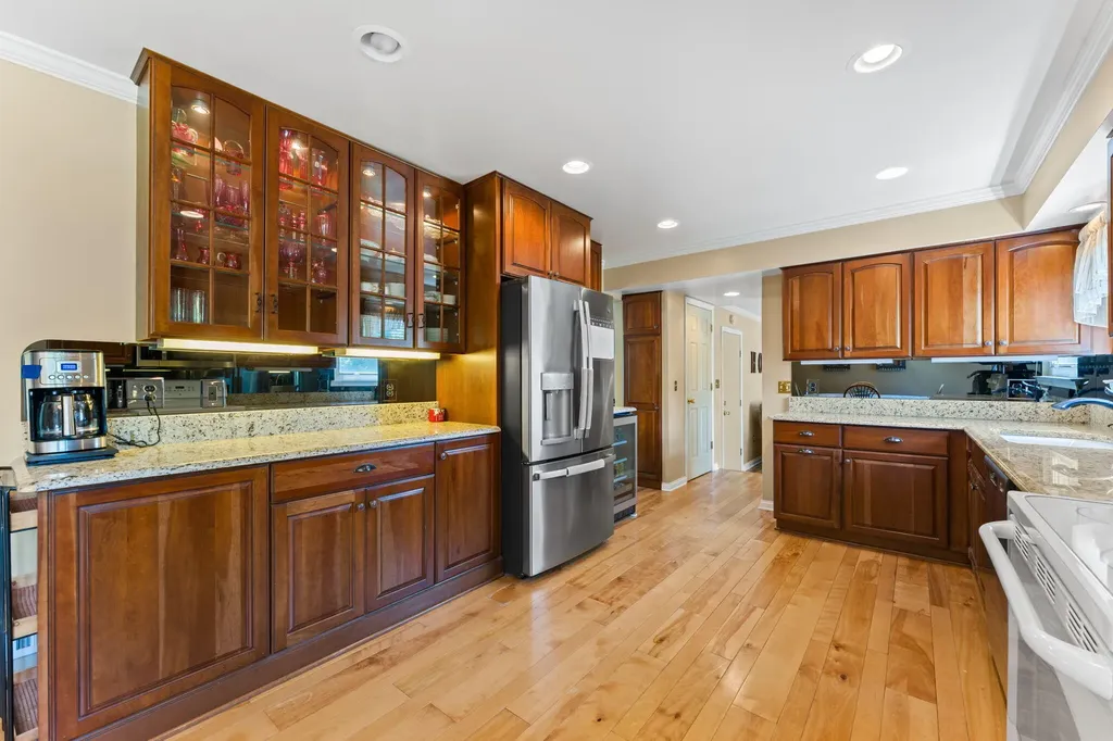 534 Forestbrooke Court Saline City MI 48176