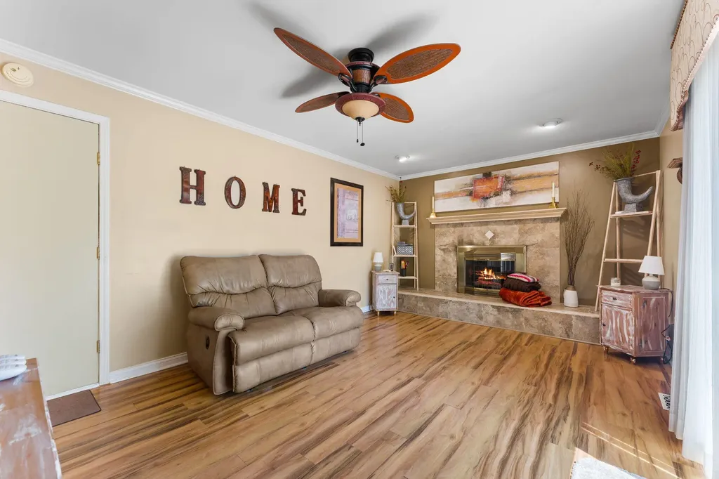 534 Forestbrooke Court Saline City MI 48176