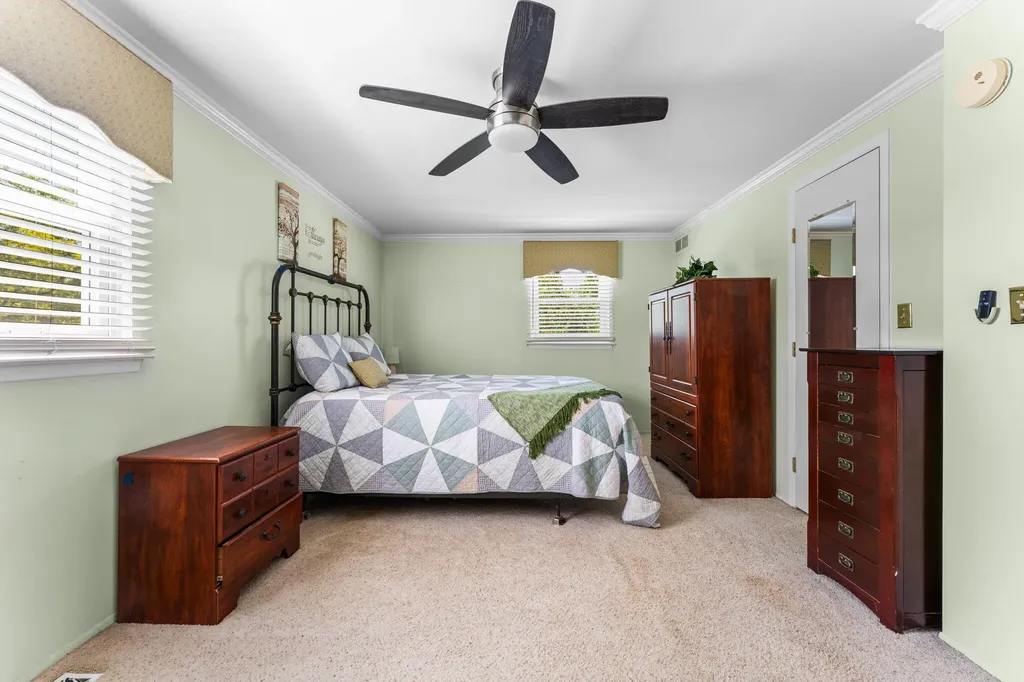 534 Forestbrooke Court Saline City MI 48176