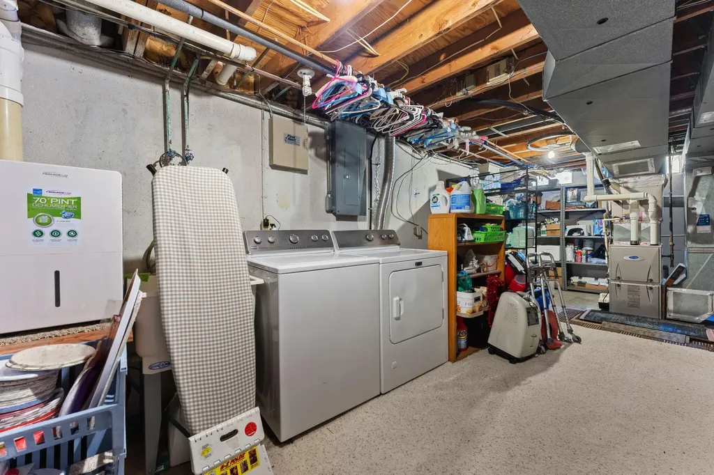 534 Forestbrooke Court Saline City MI 48176