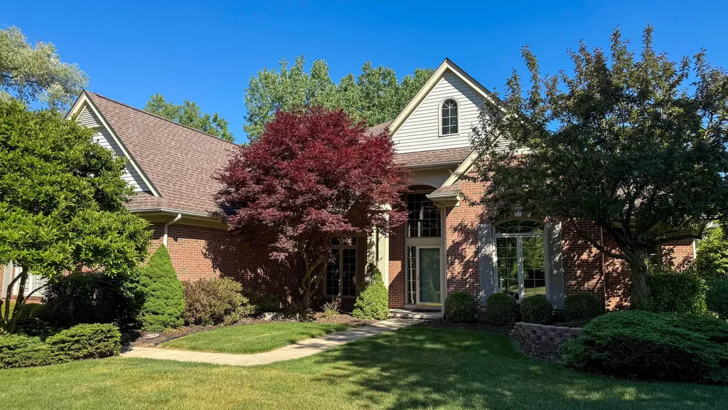 6576 Kennesaw Road Canton Charter Township MI 48187