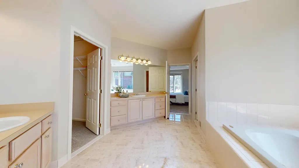 6576 Kennesaw Road Canton Charter Township MI 48187