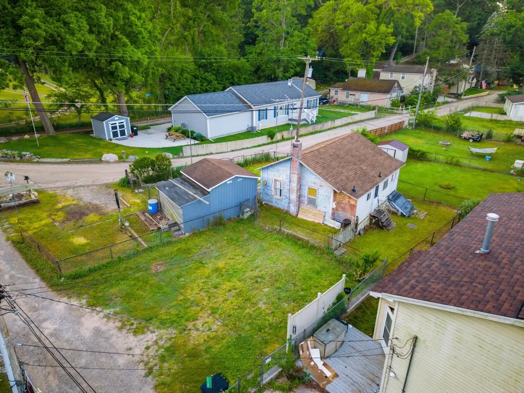11106 Patterson Lake Drive Putnam Township MI 48169
