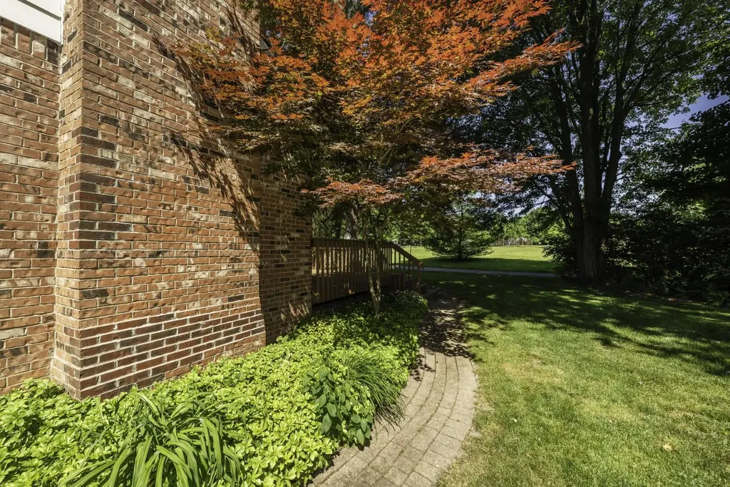 3363 Yellowstone Drive Ann Arbor City MI 48105