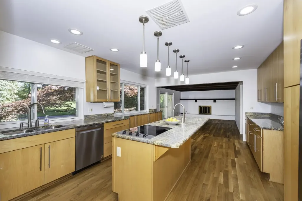 3363 Yellowstone Drive Ann Arbor City MI 48105