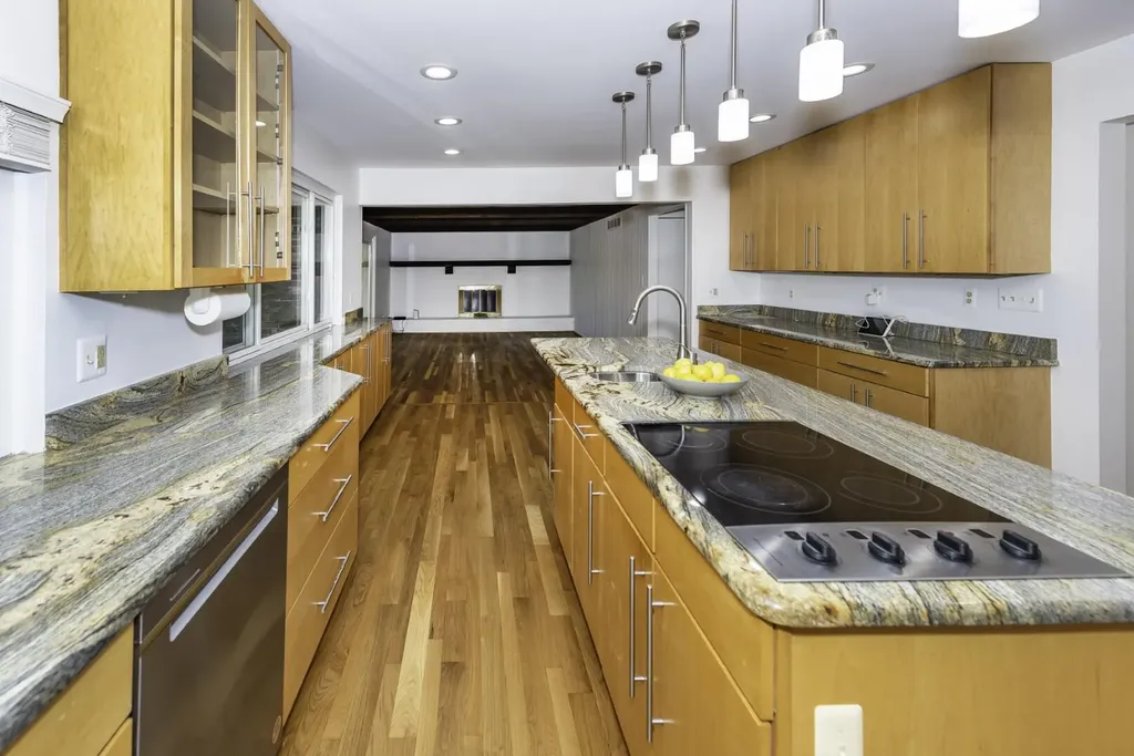 3363 Yellowstone Drive Ann Arbor City MI 48105