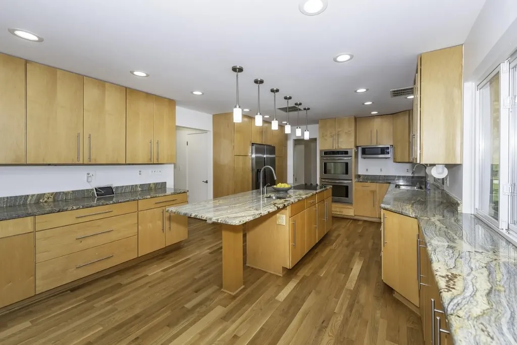 3363 Yellowstone Drive Ann Arbor City MI 48105