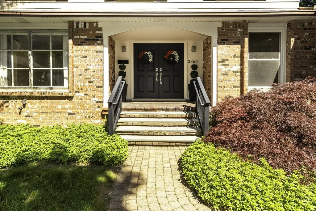 3363 Yellowstone Drive Ann Arbor City MI 48105