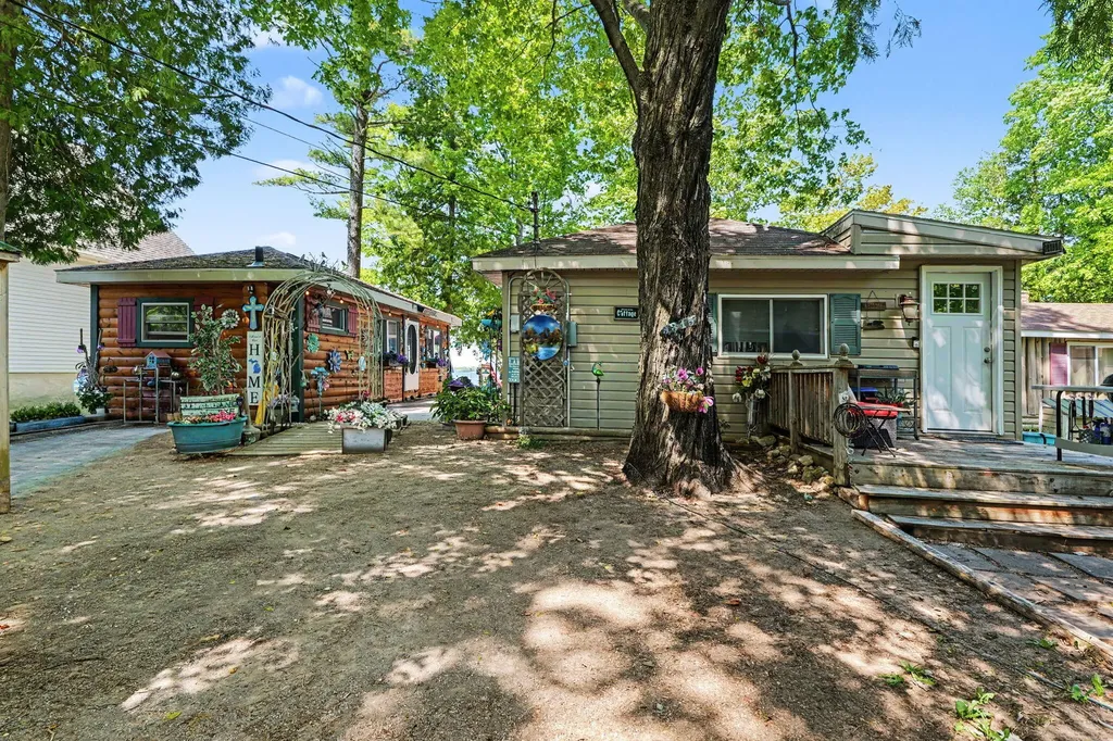 9315 W Long Lake Road Alpena City MI 49707