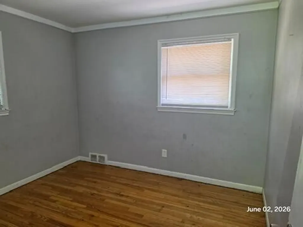 8889 Plainview Avenue Detroit City MI 48228