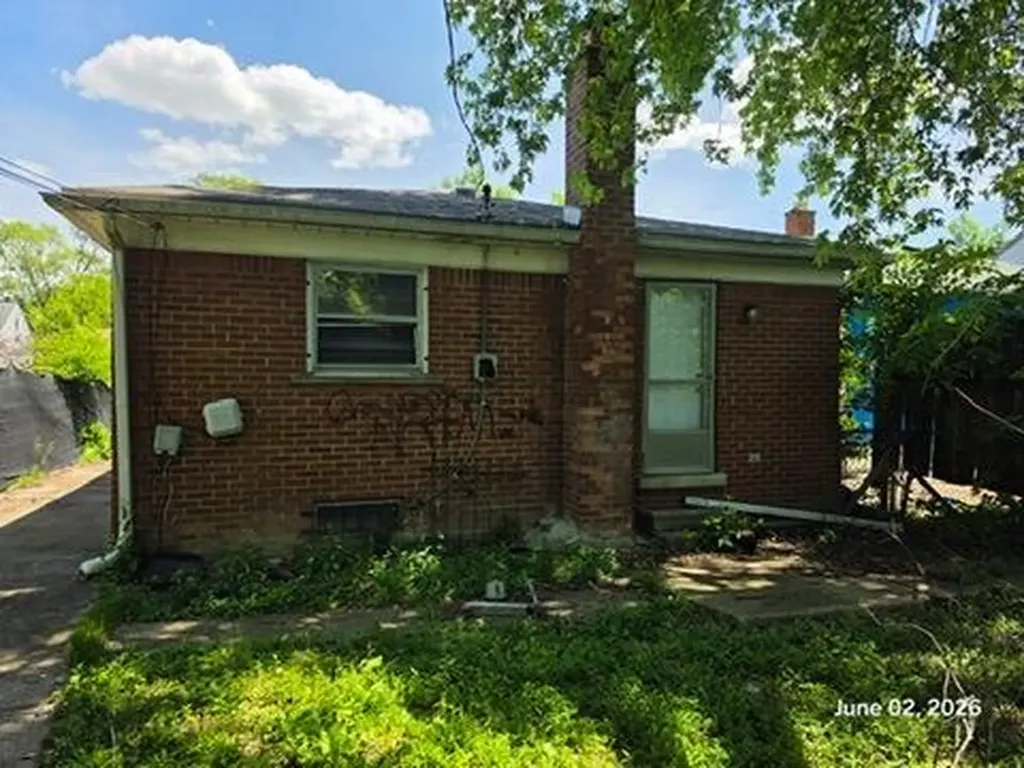 8889 Plainview Avenue Detroit City MI 48228