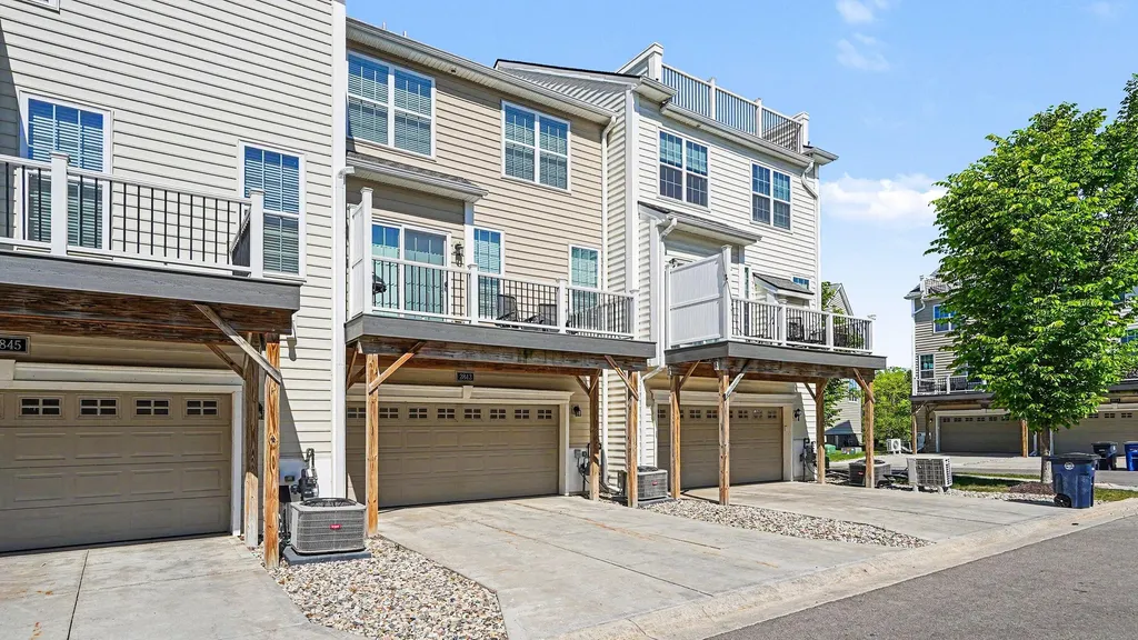 2843 Hardwick Road Ann Arbor City MI 48105