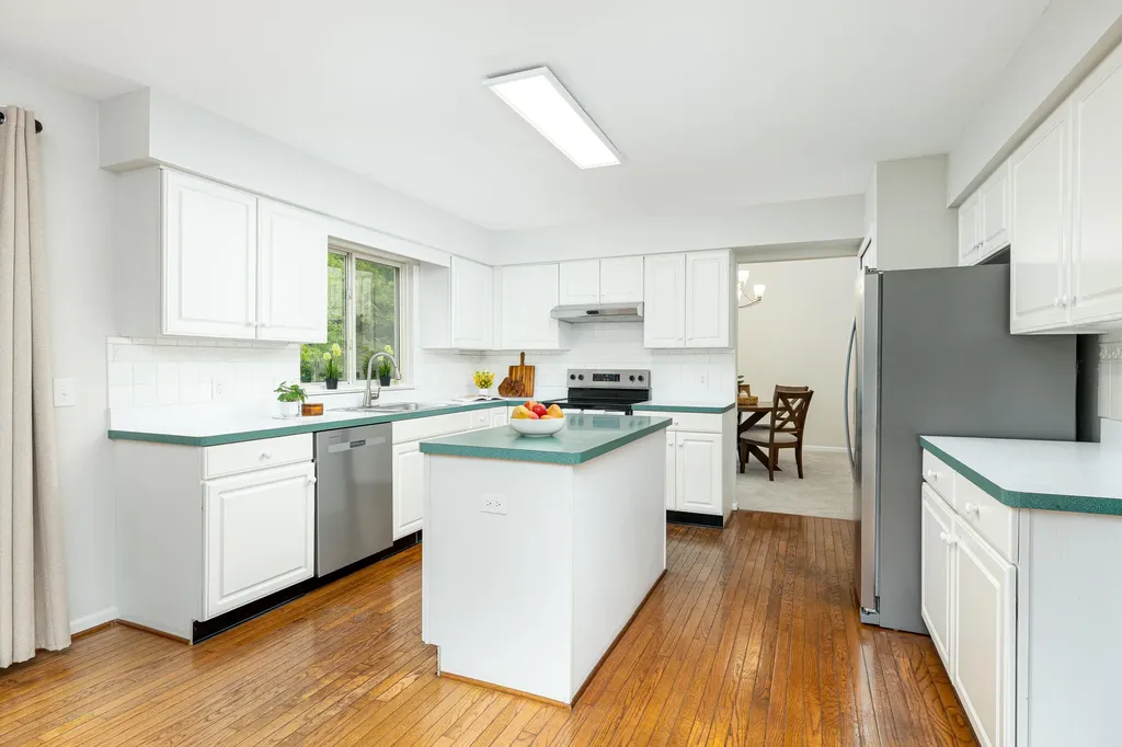 3211 Foxway Court Ann Arbor City MI 48105