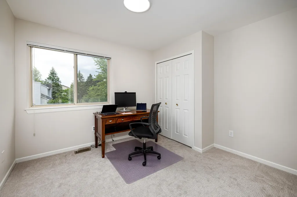 3211 Foxway Court Ann Arbor City MI 48105