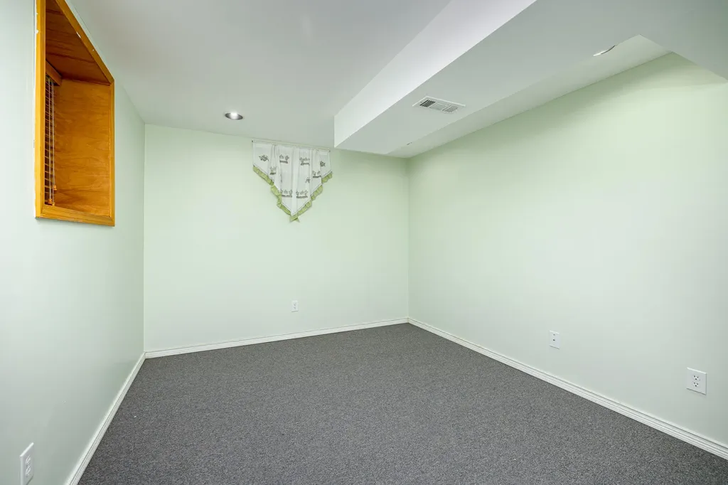 3211 Foxway Court Ann Arbor City MI 48105