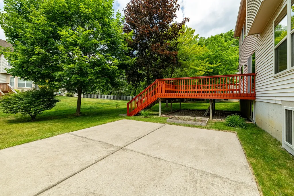 3211 Foxway Court Ann Arbor City MI 48105