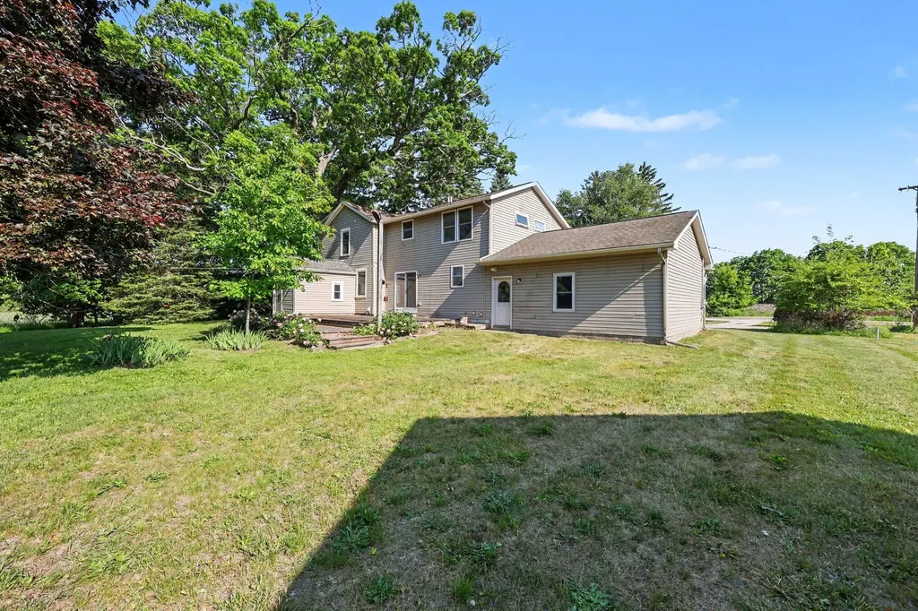 12845 Dexter-chelsea Road Lima Township MI 48118