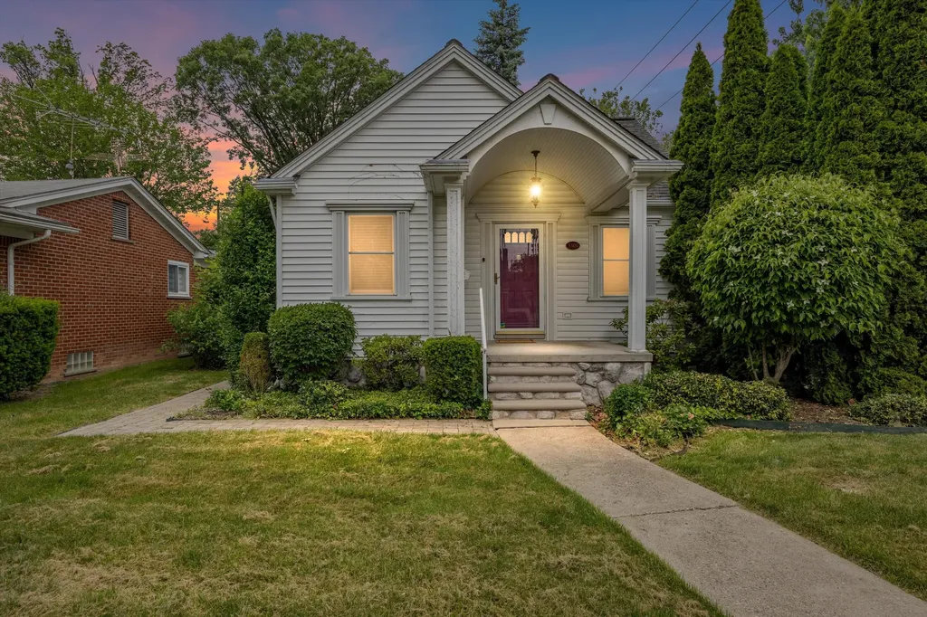 3300 Alice Street Dearborn City MI 48124