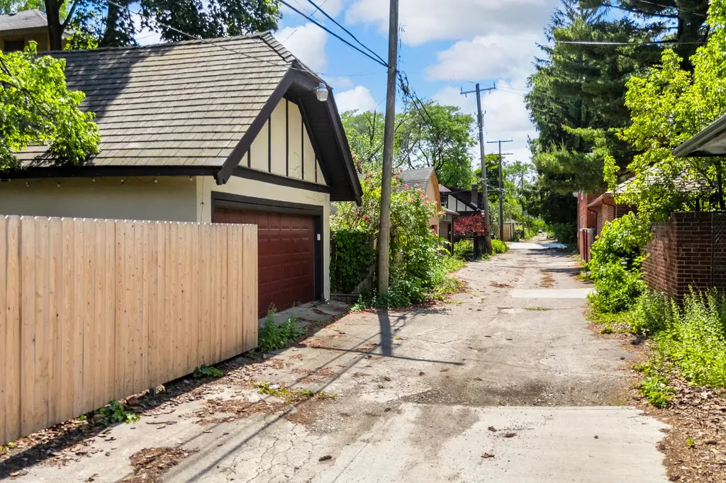 728 Longfellow Street Detroit City MI 48202
