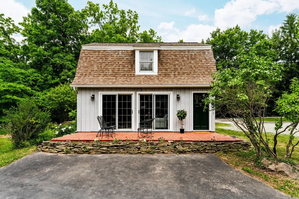 5175 N Dixboro Road Northfield Township MI 48105