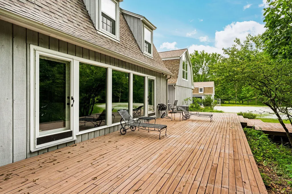 5175 N Dixboro Road Northfield Township MI 48105