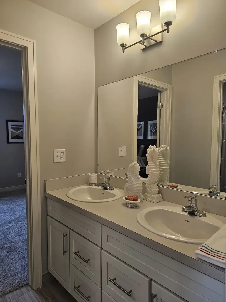 9620 Valley View Court York Charter Township MI 48176