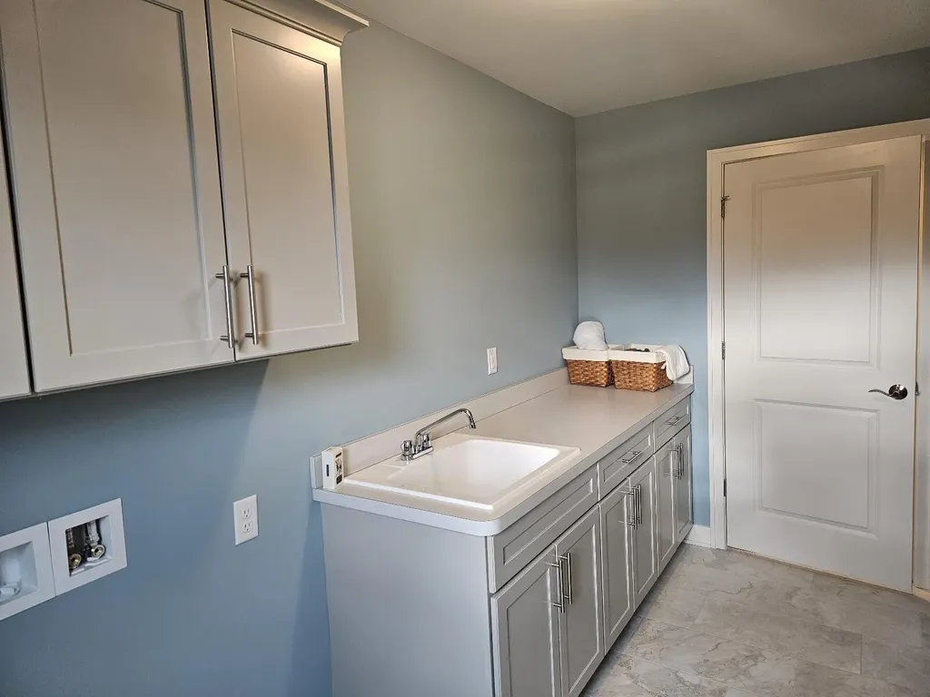 9620 Valley View Court York Charter Township MI 48176