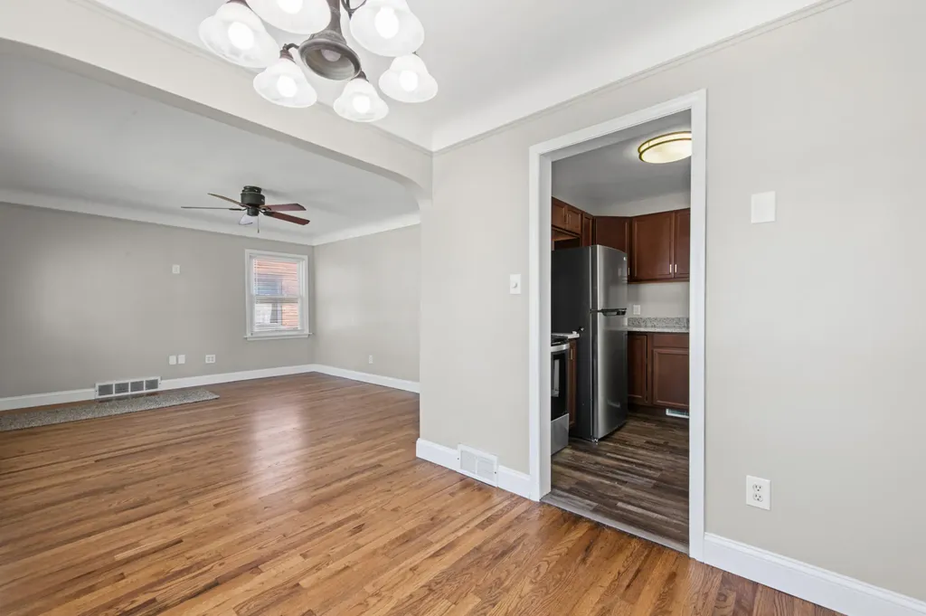 9928 Farley Street Redford Charter Township MI 48239