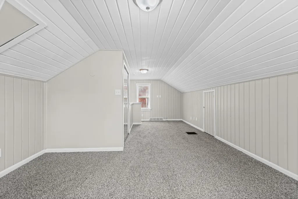 9928 Farley Street Redford Charter Township MI 48239