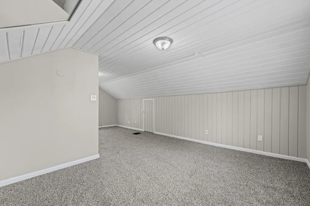 9928 Farley Street Redford Charter Township MI 48239