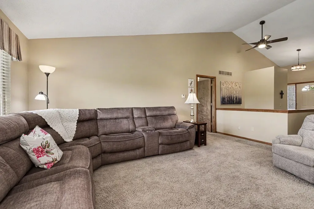 22280 Quail Run Circle South Lyon City MI 48178
