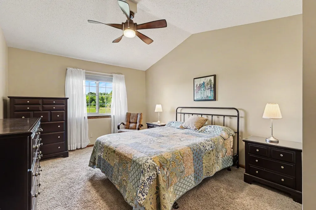 22280 Quail Run Circle South Lyon City MI 48178
