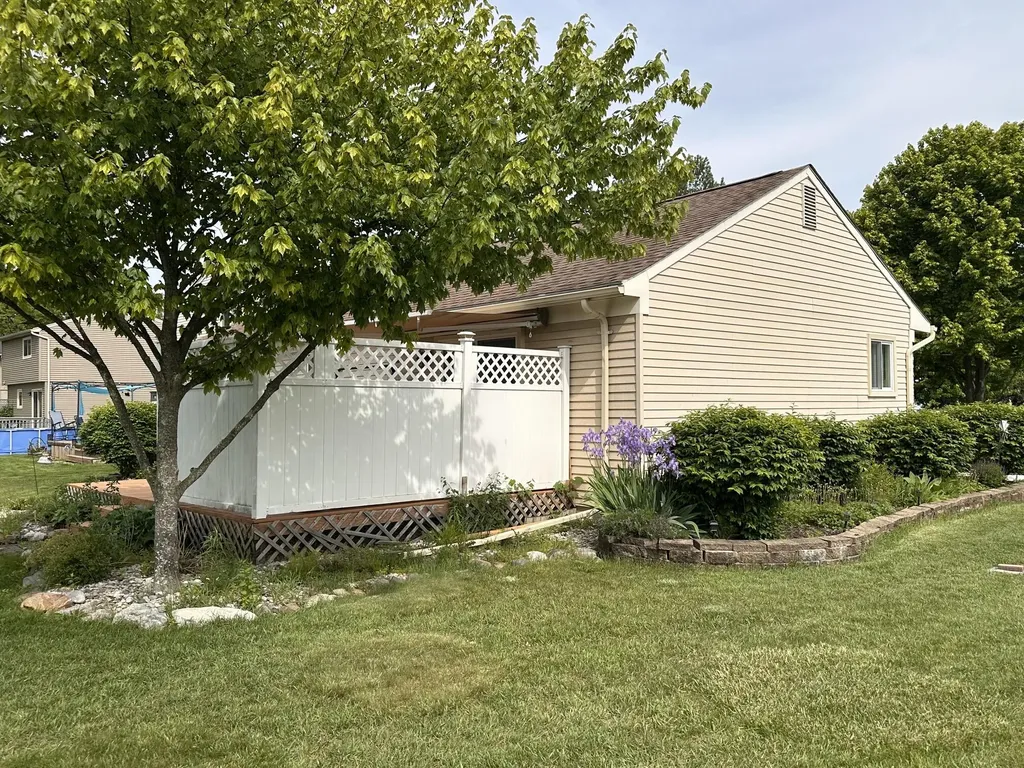 43694 Emrick Drive Canton Charter Township MI 48187