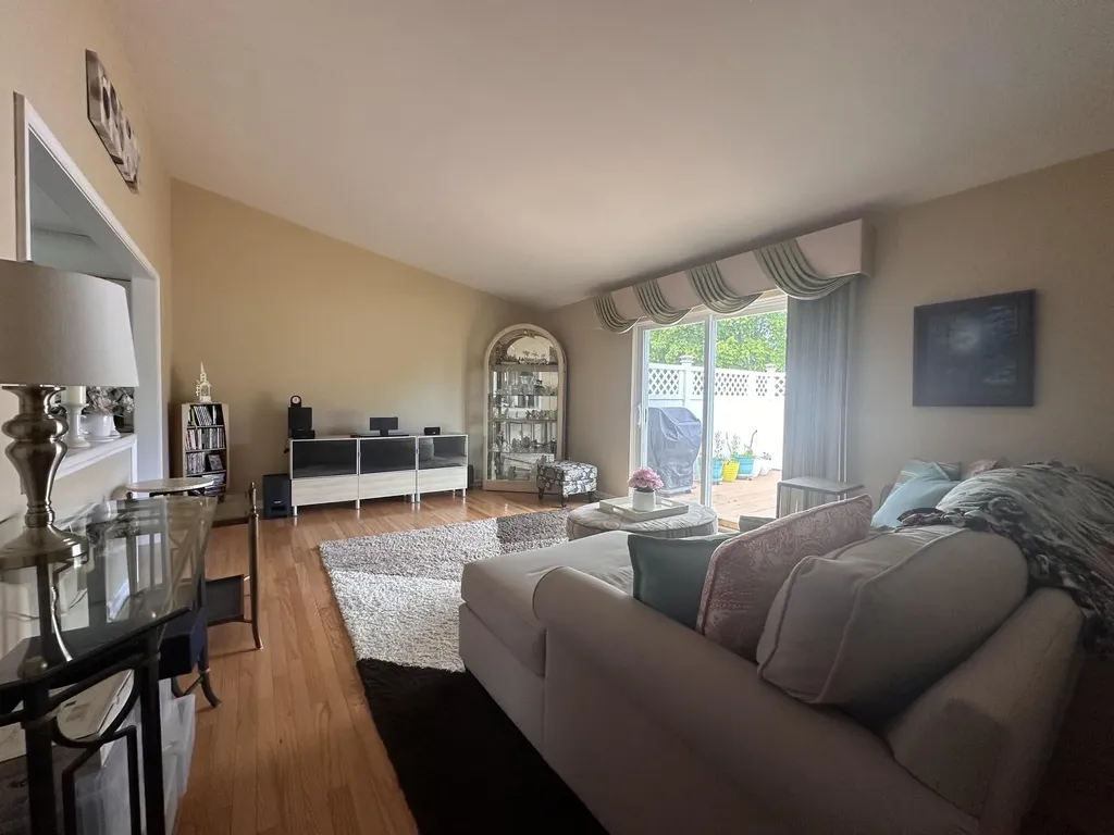 43694 Emrick Drive Canton Charter Township MI 48187