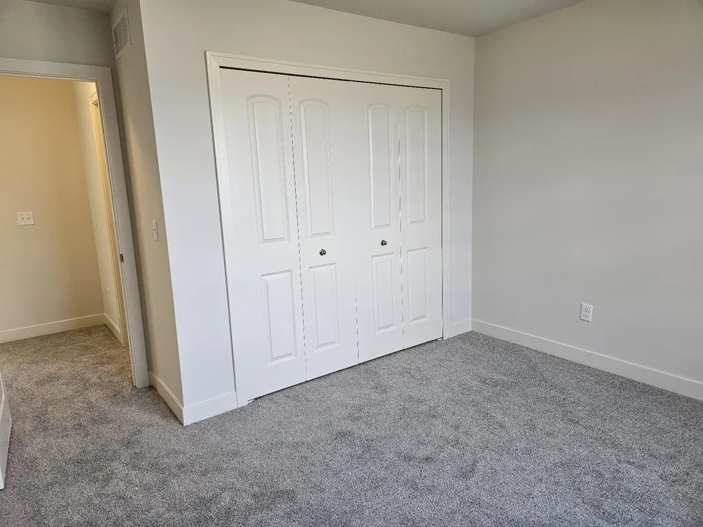 10619 Valley View Drive York Charter Township MI 48176