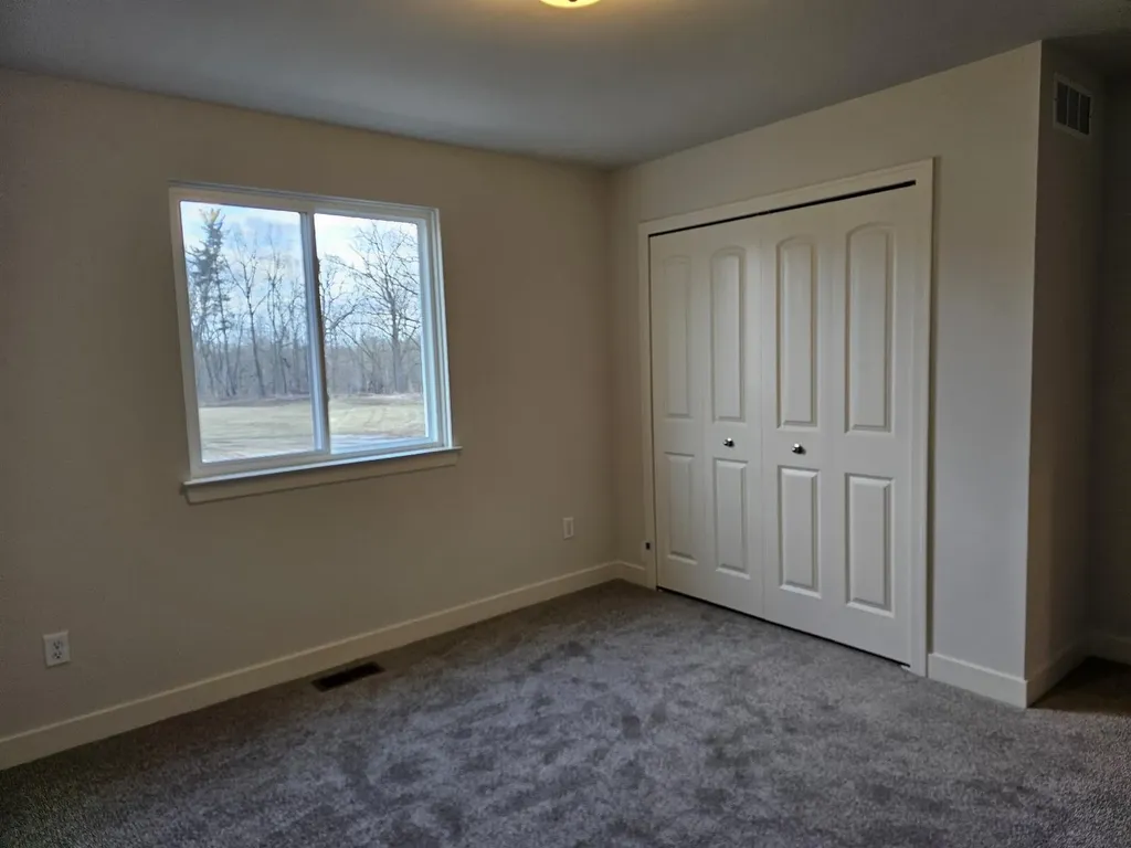 10619 Valley View Drive York Charter Township MI 48176