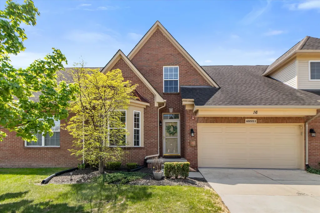 48551 Oak Bridge Drive Canton Charter Township MI 48188