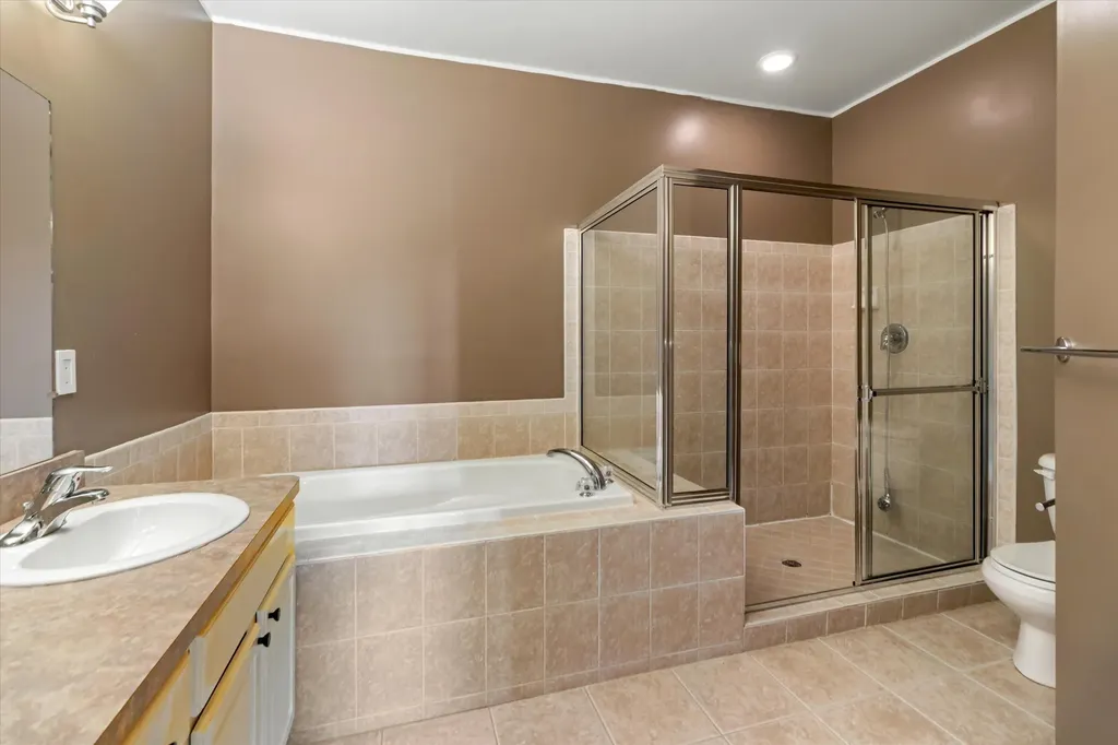 48551 Oak Bridge Drive Canton Charter Township MI 48188